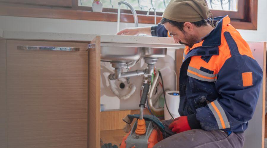 Local expert plumbing services in Hawkeye, IA
